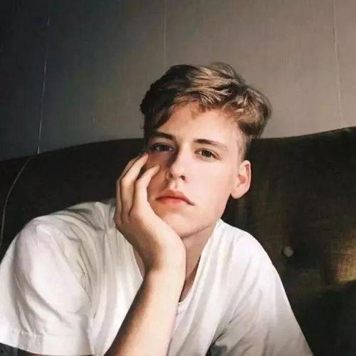 欧美暴躁成熟男人图片视频,图解与视频解析