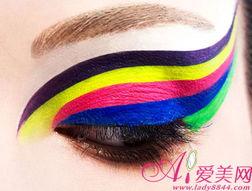 眼影欧美眼线画法视频,打造深邃电眼魅力教程
