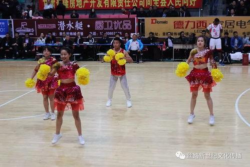 欧美篮球扣篮挑战视频,空中盛宴，谁与争锋？