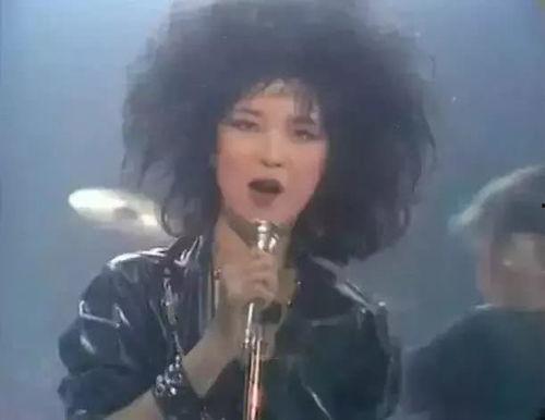 在逃公主欧美视频,揭秘在逃公主的惊险欧美冒险之旅