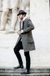 欧美大叔穿毛衣跳舞视频,热力四溢的舞蹈盛宴